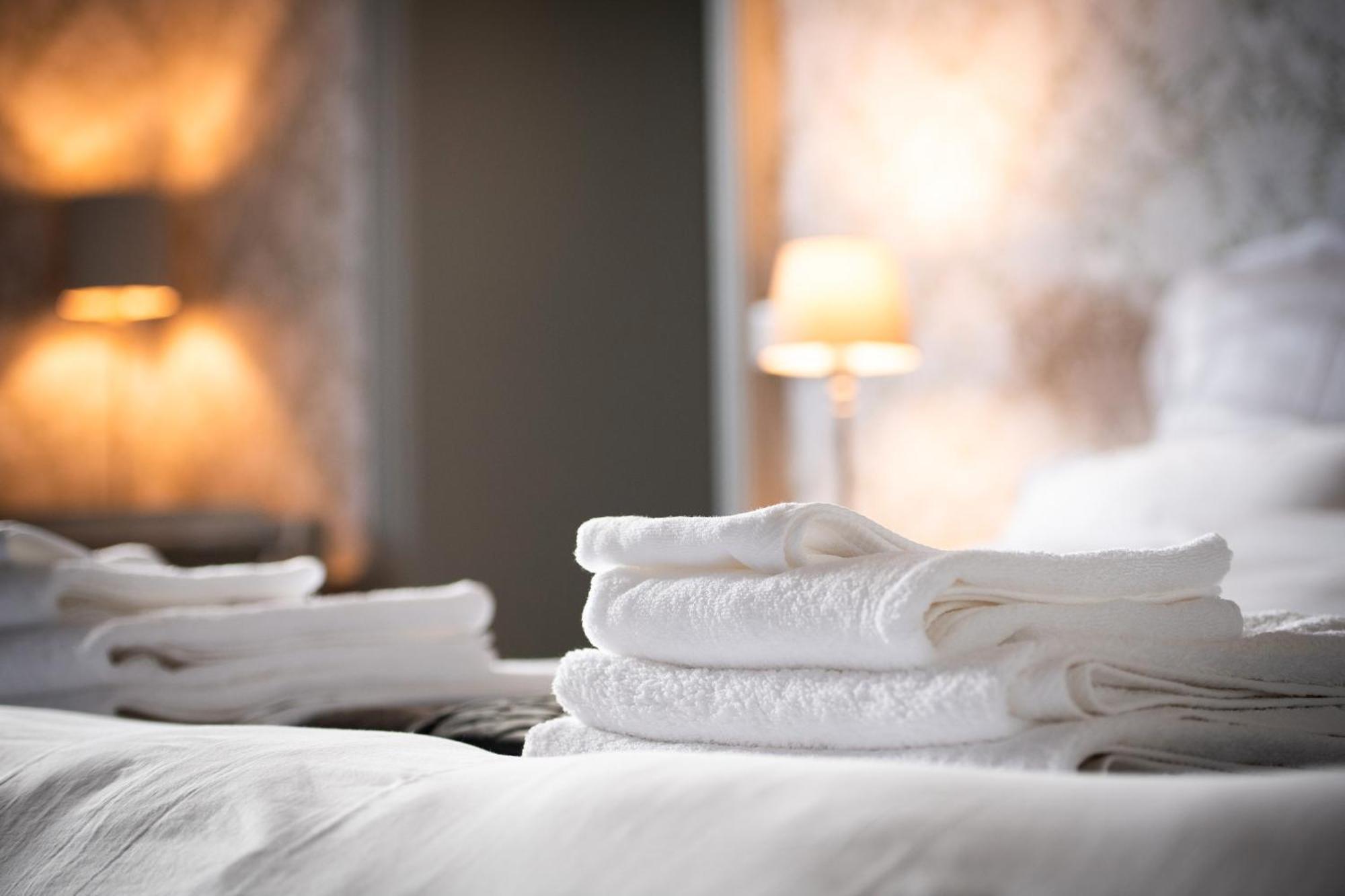 Bed and Breakfast Domaine De La Briouse Sanxay Exteriér fotografie